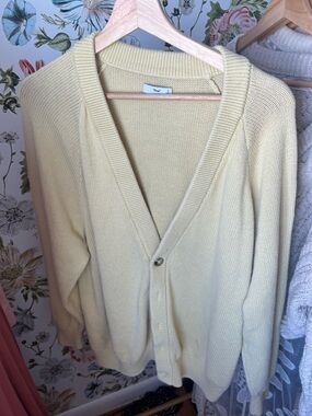 Like new TNA cardigan